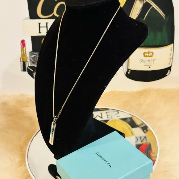 🔥 Tiffany & Co. Necklace 925 Sterling Silver w/ Box Size 18” - Picture 7 of 10